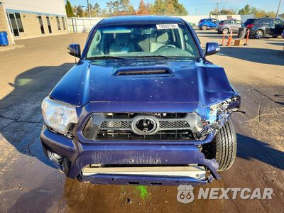 Piąte zdjęcie samochodu w środku: 2013 TOYOTA TACOMA V6 VIN:3TMLU4EN2DM130085 - miniatura