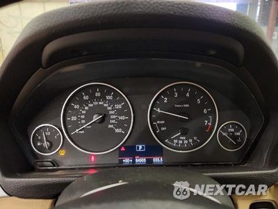 Zdjęcie 9 z 12 samochodu: 2013 BMW 328 XI VIN:WBA3B3C56DF533146 - miniatura