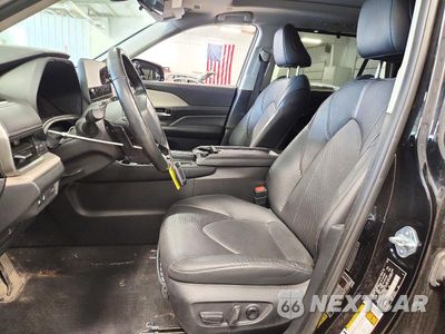 Zdjęcie 7 z 13 samochodu: 2024 TOYOTA GRAND HIGHLANDER PLATINUM VIN:5TDAAAB55RS009450 - miniatura