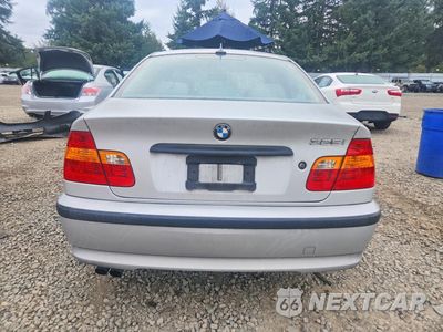 Zdjęcie 6 z 12 samochodu: 2004 BMW 325 I VIN:WBAEV33474KR33876 - miniatura