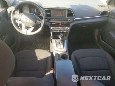Zdjęcie 8 z 13 samochodu: 2020 HYUNDAI ELANTRA SE VIN:5NPD74LF8LH588189 - miniatura