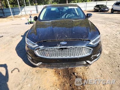 Piąte zdjęcie samochodu w środku: 2020 FORD FUSION TITANIUM VIN:3FA6P0K9XLR133134 - miniatura