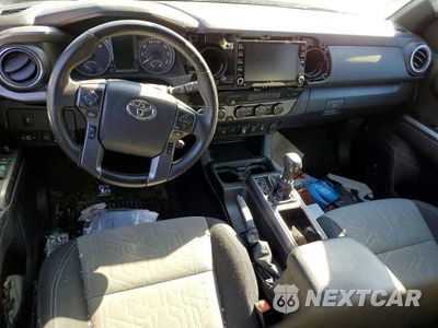 Zdjęcie 8 z 12 samochodu: 2023 TOYOTA TACOMA TRD OFF-ROAD VIN:3TYDZ5BN5PT025792 - miniatura