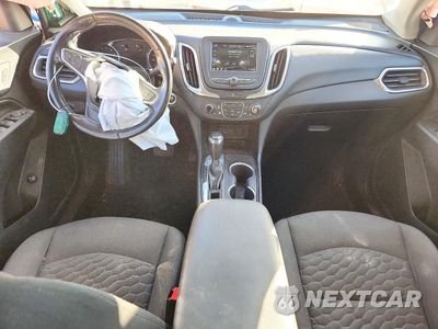 Zdjęcie 8 z 14 samochodu: 2019 CHEVROLET EQUINOX LT VIN:2GNAXKEV2K6200315 - miniatura