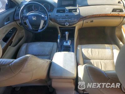 Zdjęcie 8 z 12 samochodu: 2009 HONDA ACCORD EXL VIN:1HGCP36839A043036 - miniatura