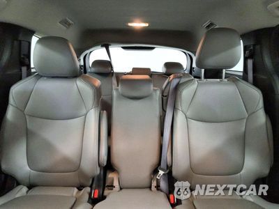 Zdjęcie 10 z 13 samochodu: 2025 TOYOTA SIENNA XLE 8-PASSENGER VIN:5TDYRKEC6SS238586 - miniatura