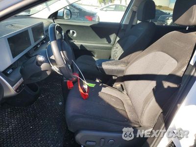 Zdjęcie 7 z 12 samochodu: 2023 HYUNDAI IONIQ 5 SE VIN:KM8KM4AB4PU166783 - miniatura