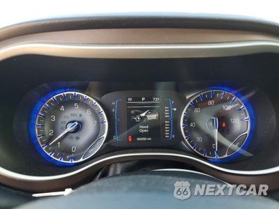 Zdjęcie 9 z 13 samochodu: 2017 CHRYSLER PACIFICA TOURING L VIN:2C4RC1BGXHR540746 - miniatura