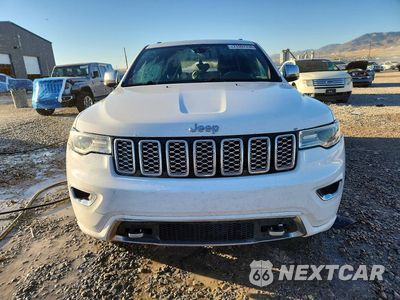 Piąte zdjęcie samochodu w środku: 2017 JEEP GRAND CHEROKEE OVERLAND VIN:1C4RJFCG5HC867548 - miniatura