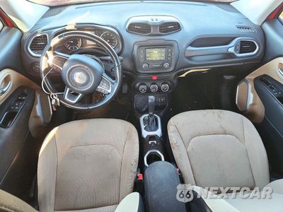 Zdjęcie 8 z 13 samochodu: 2016 JEEP RENEGADE LATITUDE VIN:ZACCJABT3GPD64120 - miniatura