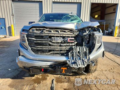 Piąte zdjęcie samochodu w środku: 2023 GMC SIERRA K1500 AT4 VIN:1GTUUEE86PZ142814 - miniatura