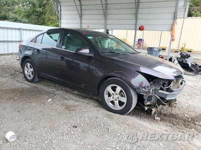 Czwarte zdjęcie samochodu z boku: 2015 CHEVROLET CRUZE LT VIN:1G1PC5SB3F7271600 - miniatura