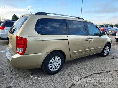Trzecie zdjęcie samochodu z tyłu: 2011 KIA SEDONA LX VIN:KNDMG4C78B6405049 - miniatura