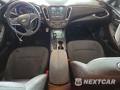 Zdjęcie 8 z 12 samochodu: 2016 CHEVROLET MALIBU LT VIN:1G1ZE5ST6GF301563 - miniatura