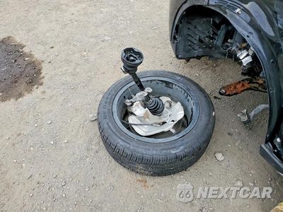 Zdjęcie 13 z 14 samochodu: 2018 BMW X1 XDRIVE28I VIN:WBXHT3Z39J4A66250 - miniatura