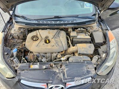 Zdjęcie 11 z 12 samochodu: 2013 HYUNDAI ELANTRA GLS VIN:5NPDH4AE2DH242776 - miniatura