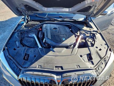 Zdjęcie 11 z 12 samochodu: 2022 BMW 740 I VIN:WBA7T2C04NCJ65324 - miniatura