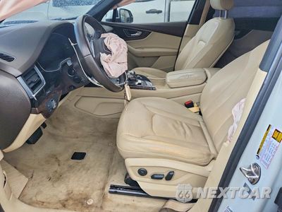 Zdjęcie 7 z 13 samochodu: 2018 AUDI Q7 PREMIUM PLUS VIN:WA1LAAF70JD004798 - miniatura
