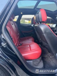 Zdjęcie 6 z 14 samochodu: 2017 PORSCHE MACAN S VIN:WP1AB2A55HLB10068 - miniatura
