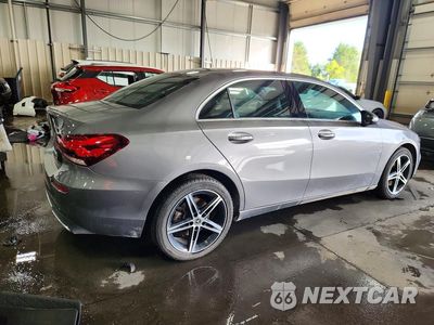 Trzecie zdjęcie samochodu z tyłu: 2021 MERCEDES-BENZ A 220 4MATIC VIN:W1K3G4FB5MJ285101 - miniatura
