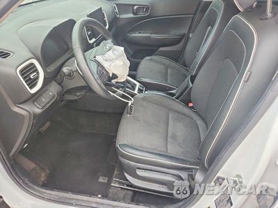 Zdjęcie 7 z 14 samochodu: 2024 HYUNDAI VENUE LIMITED VIN:KMHRC8A33RU328374 - miniatura
