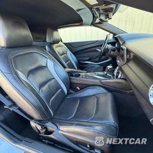 Piąte zdjęcie samochodu w środku: 2021 CHEVROLET CAMARO LT VIN:1G1FD3DS6M0140788 - miniatura