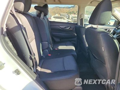 Zdjęcie 11 z 14 samochodu: 2019 NISSAN ROGUE SV VIN:KNMAT2MT6KP511072 - miniatura