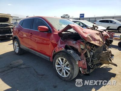 Czwarte zdjęcie samochodu z boku: 2017 NISSAN ROGUE SPORT S VIN:JN1BJ1CPXHW029652 - miniatura