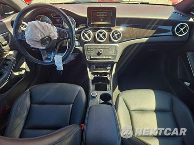 Zdjęcie 8 z 12 samochodu: 2015 MERCEDES-BENZ CLA 250 4MATIC VIN:WDDSJ4GB7FN215199 - miniatura