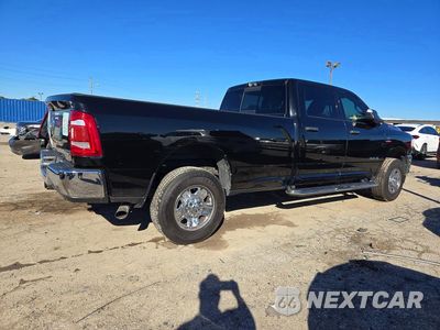 Trzecie zdjęcie samochodu z tyłu: 2022 RAM 3500 TRADESMAN VIN:3C63R3GLXNG241529 - miniatura