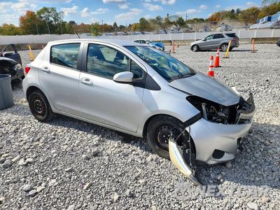 Czwarte zdjęcie samochodu z boku: 2013 TOYOTA YARIS 5-DOOR LE VIN:JTDKTUD38DD557636 - miniatura
