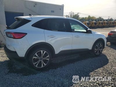 Trzecie zdjęcie samochodu z tyłu: 2022 FORD ESCAPE SE VIN:1FMCU9G69NUB68179 - miniatura