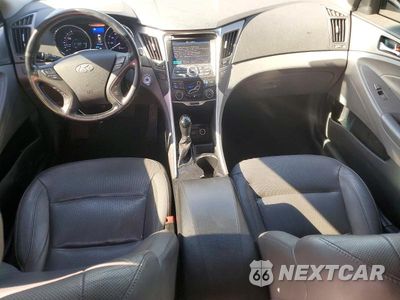 Zdjęcie 8 z 12 samochodu: 2015 HYUNDAI SONATA HYBRID LIMITED VIN:KMHEC4A47FA132094 - miniatura