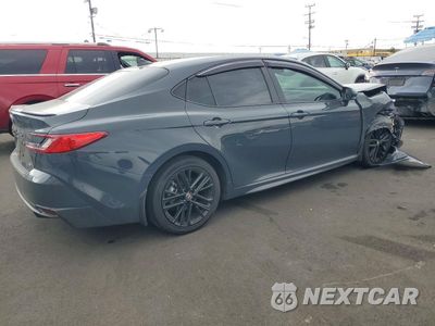 Trzecie zdjęcie samochodu z tyłu: 2025 TOYOTA CAMRY SE VIN:4T1DAACK1SU501343 - miniatura