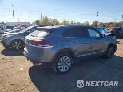 Trzecie zdjęcie samochodu z tyłu: 2020 VOLKSWAGEN ATLAS CROSS SPORT SE VIN:1V21E2CA5LC216742 - miniatura