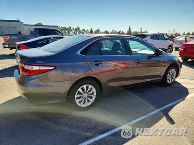 Trzecie zdjęcie samochodu z tyłu: 2016 TOYOTA CAMRY LE VIN:4T4BF1FK0GR583017 - miniatura