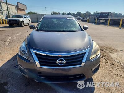 Piąte zdjęcie samochodu w środku: 2015 NISSAN ALTIMA 2.5 SV VIN:1N4AL3AP1FC194589 - miniatura