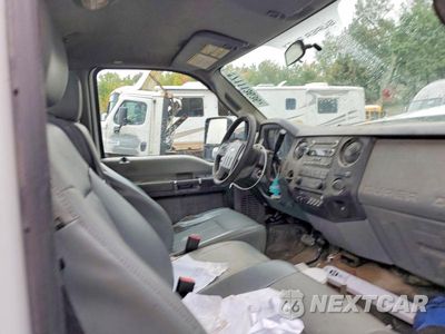 Zdjęcie 11 z 13 samochodu: 2016 FORD F450 SUPER DUTY VIN:1FDUF4HT2GEA18627 - miniatura
