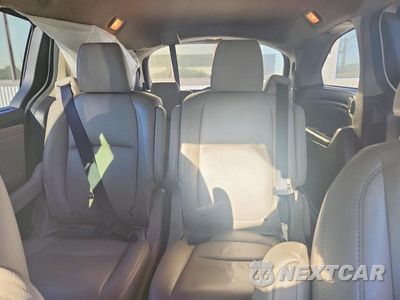 Zdjęcie 10 z 13 samochodu: 2019 HONDA ODYSSEY EXL VIN:5FNRL6H74KB029427 - miniatura