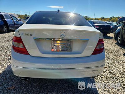 Zdjęcie 6 z 12 samochodu: 2011 MERCEDES-BENZ C 300 VIN:WDDGF5EB6BF634584 - miniatura