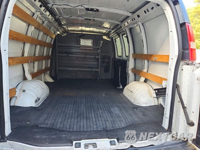 Zdjęcie 10 z 13 samochodu: 2017 GMC SAVANA 2500 CARGO DELIVERY VAN VIN:1GTW7AFF8H1913098 - miniatura