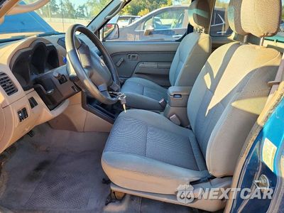 Zdjęcie 7 z 12 samochodu: 2003 NISSAN FRONTIER STANDARD VIN:1N6DD26T23C426386 - miniatura
