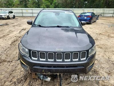 Piąte zdjęcie samochodu w środku: 2020 JEEP COMPASS LATITUDE VIN:3C4NJCBBXLT253014 - miniatura