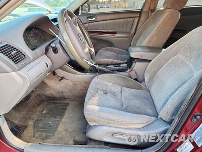 Zdjęcie 7 z 13 samochodu: 2003 TOYOTA CAMRY LE VIN:4T1BE32K93U134461 - miniatura