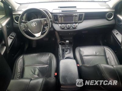 Zdjęcie 8 z 13 samochodu: 2018 TOYOTA RAV4 LE VIN:JTMZFREV1JJ736701 - miniatura