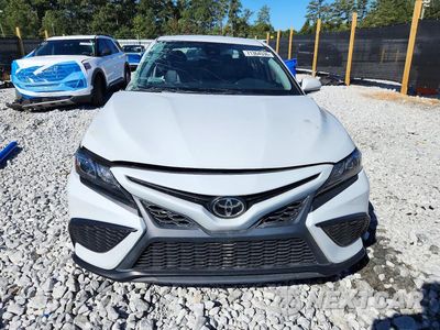 Piąte zdjęcie samochodu w środku: 2023 TOYOTA CAMRY SE VIN:4T1G11AK4PU124286 - miniatura