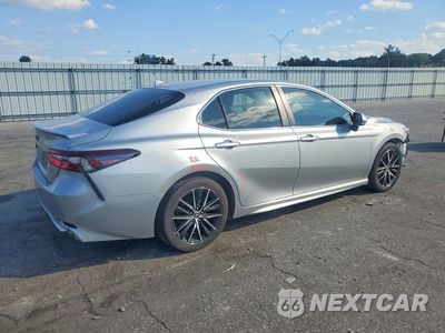 Trzecie zdjęcie samochodu z tyłu: 2021 TOYOTA CAMRY SE VIN:4T1G11AK3MU472835 - miniatura