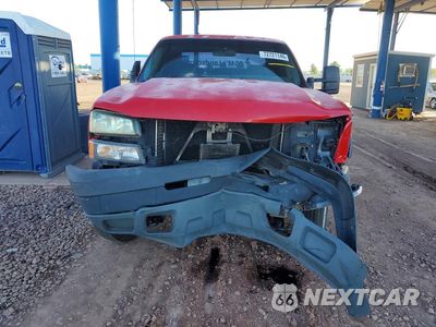 Piąte zdjęcie samochodu w środku: 2005 CHEVROLET SILVERADO K2500 HEAVY DUTY VIN:1GCHK29U05E279118 - miniatura