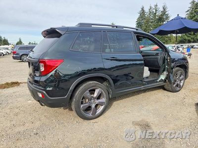 Trzecie zdjęcie samochodu z tyłu: 2020 HONDA PASSPORT TOURING VIN:5FNYF8H90LB011573 - miniatura