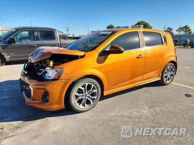 2018 CHEVROLET SONIC LT 1G1JD6SH6J4113744 - główne zdjęcie licytacji z USA - miniatura